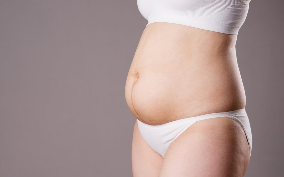 Comment retrouver un ventre plat après sa grossesse ?